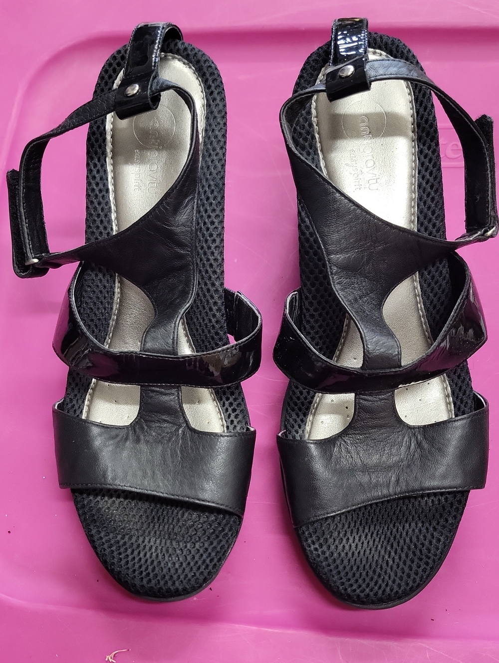 Easy Spirit Wedge Comfy Black Leather and Patent Sandals